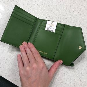 mk small leather envelope wallet